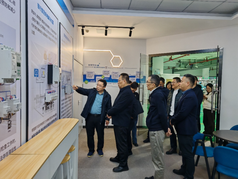 ΢��ͼƬ_20260326085837