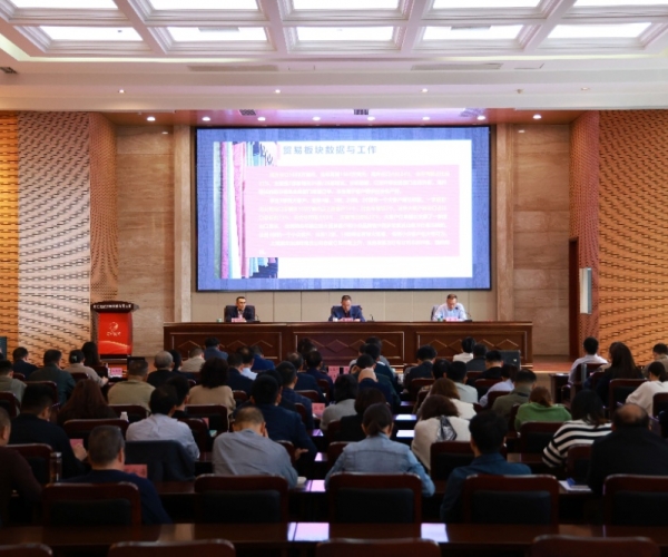 �����ȴ���������������һ�����طܽ������������� ˼��������������������������������